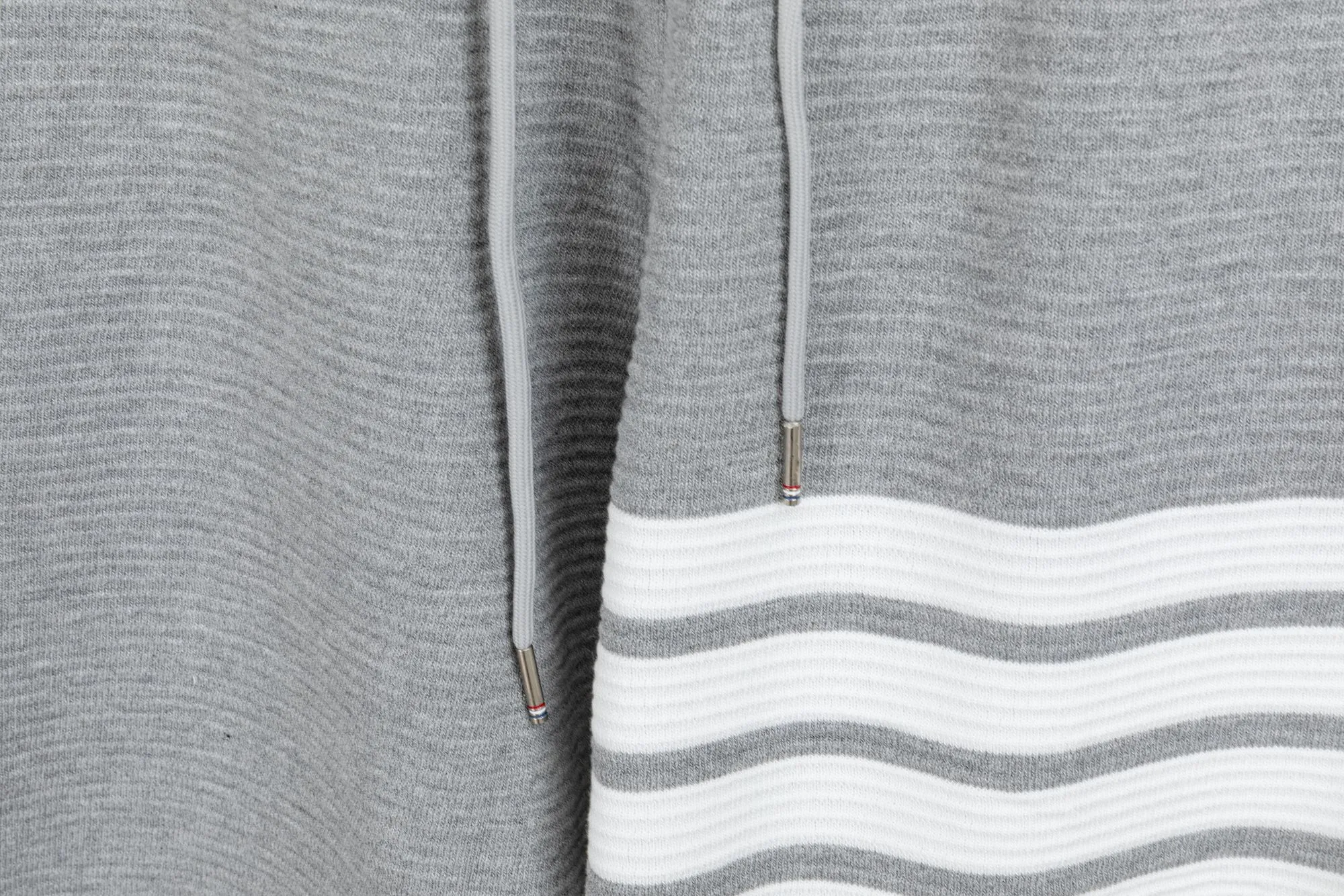𝑻𝒉𝒐𝒎 𝑩𝒓𝒐𝒘𝒏𝒆 Classic 𝑻𝒉𝒐𝒎 𝑩𝒓𝒐𝒘𝒏𝒆 . Classic ， ， ， Same Style Same Style TB + + ：Gray Navy Blue ：1/2/3/4